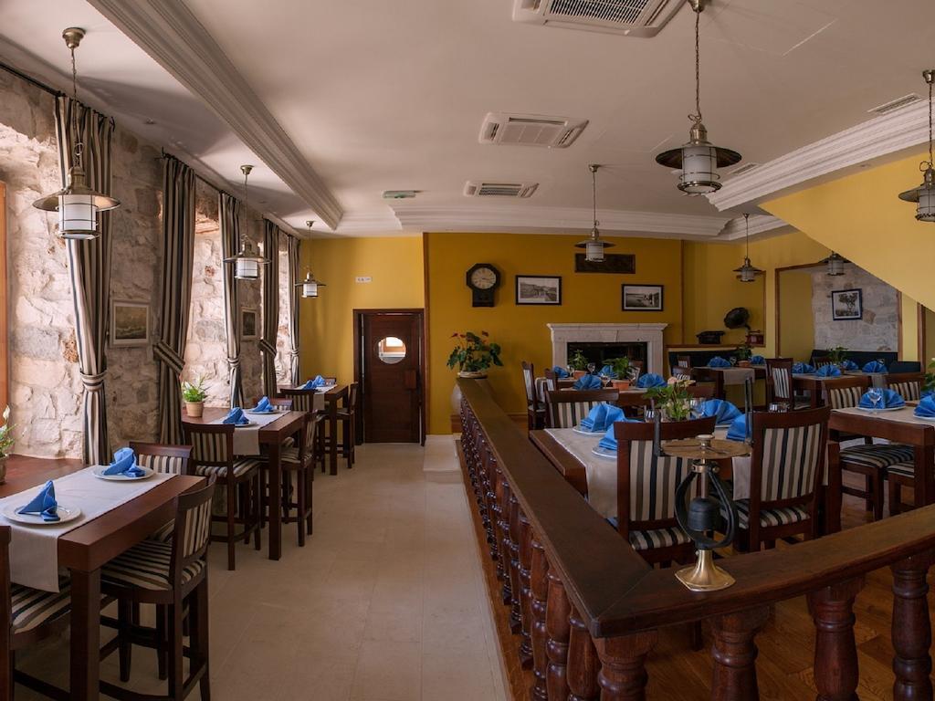 Heritage Boutique Hotel Adriatic-Adults Only Оребич Экстерьер фото