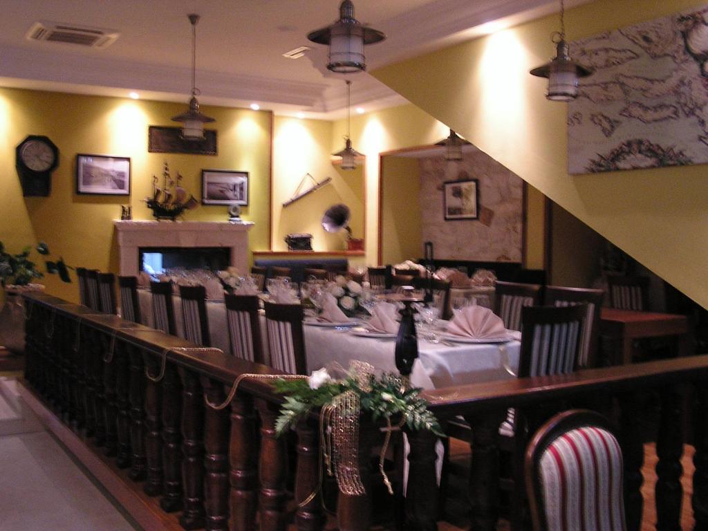 Heritage Boutique Hotel Adriatic-Adults Only Оребич Экстерьер фото